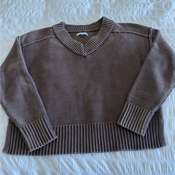 American Eagle Long Weekend V-Neck Sweater XS coffee - Picture 4 of 6